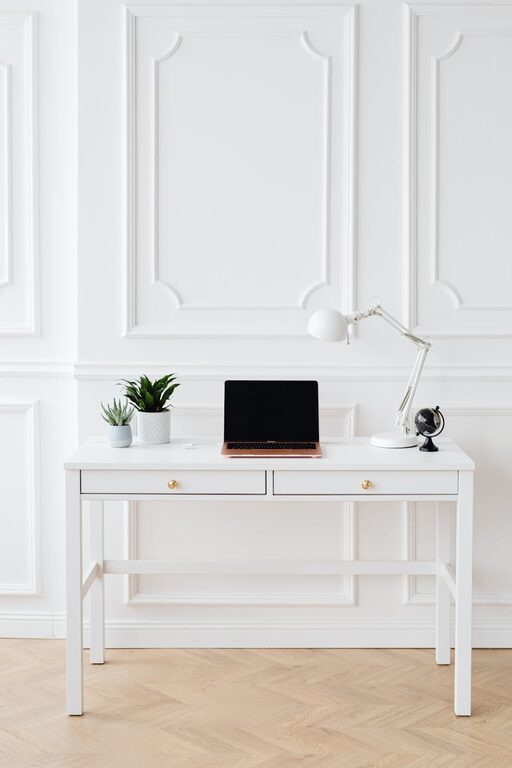 Tips for Organizing a Clutter-Free Home Office Workspace